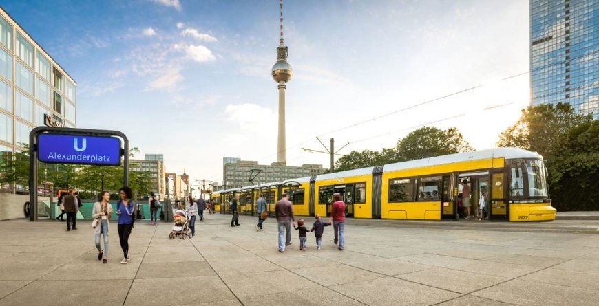 Bombardier liefert die 200. FLEXITY Berlin-Straßenbahn an die Berliner Verkehrsbetriebe